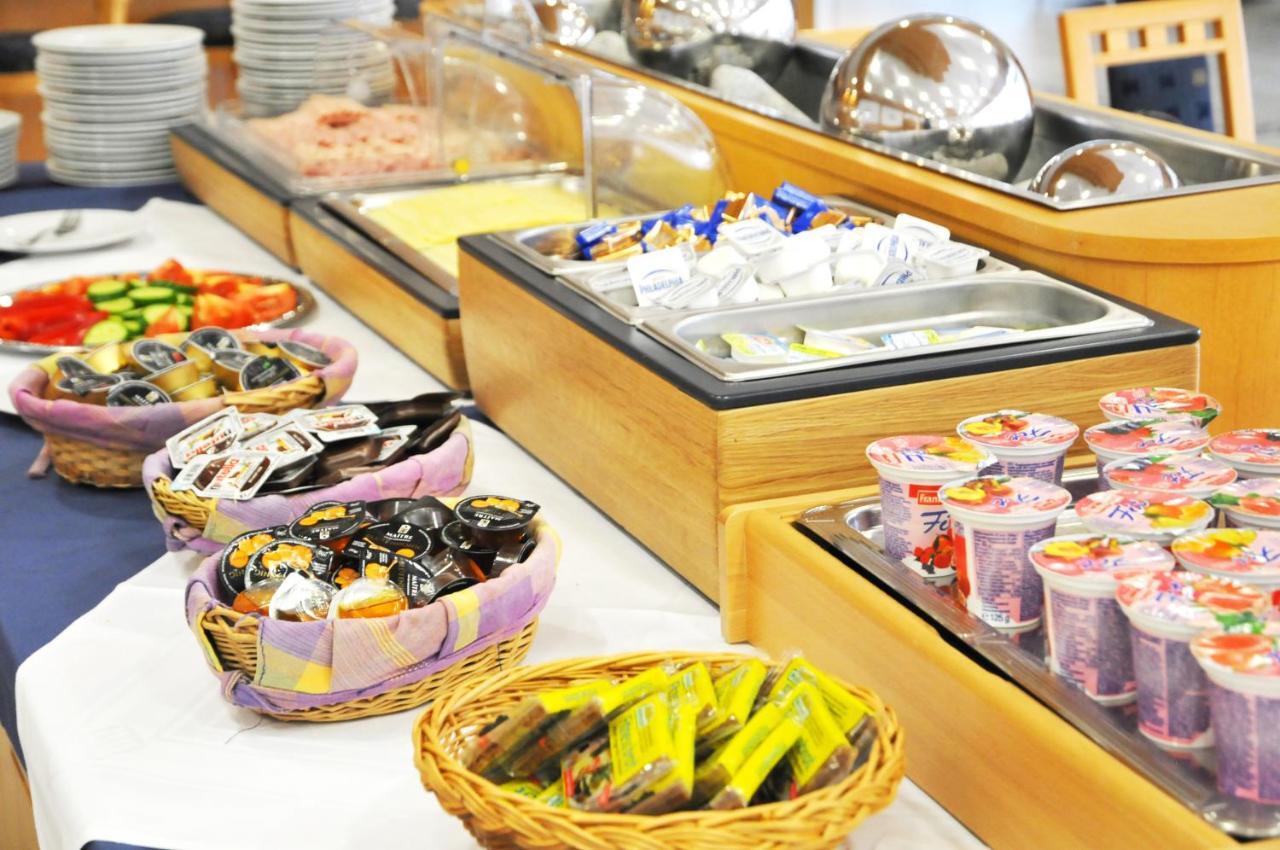 Miratel Hotel Mitterteich Ngoại thất bức ảnh