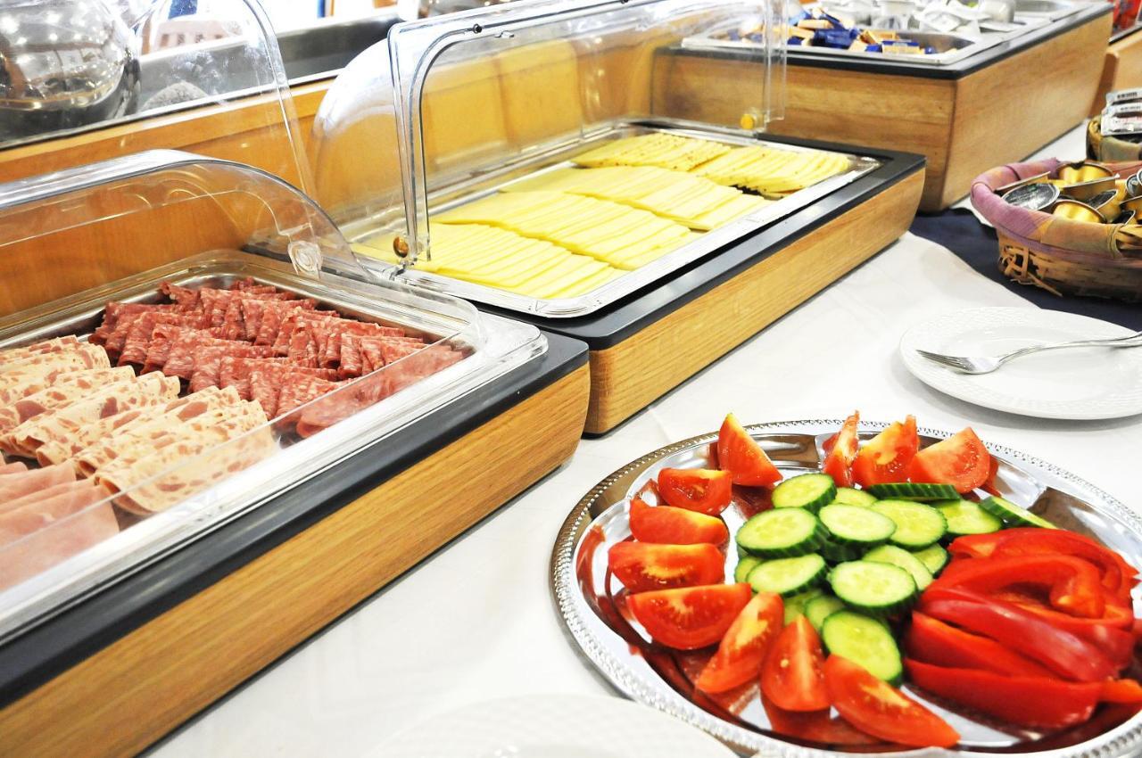 Miratel Hotel Mitterteich Ngoại thất bức ảnh